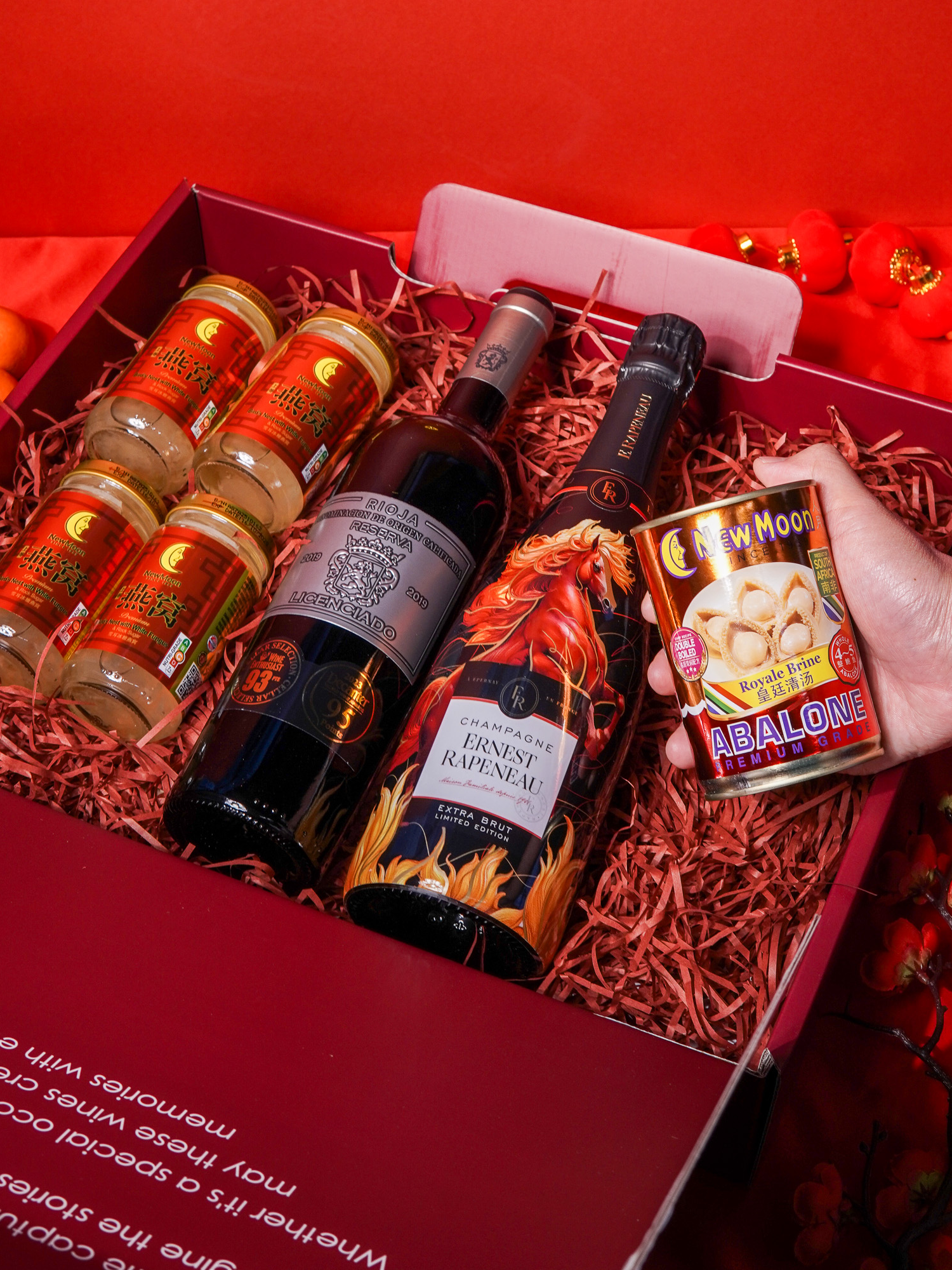 Grand Vintage Prosperity CNY Gift Set